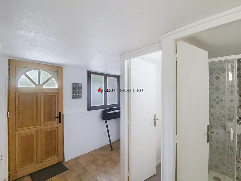 Maison - 82 m² - 5 pièces