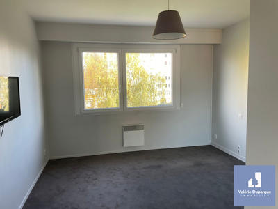 Appartement - 95 m² - 3 pièces