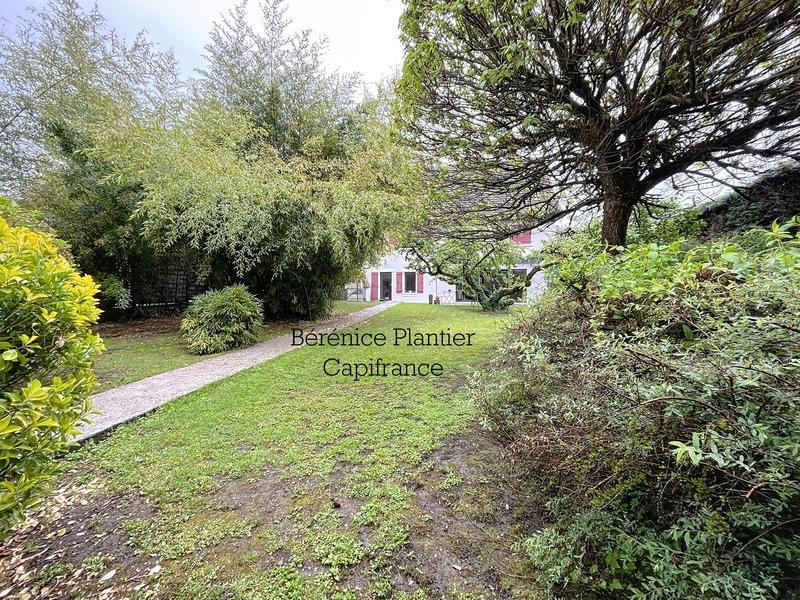 Maison - 143 m² - 5 pièces