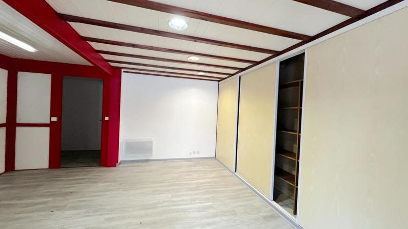 Bureau - 51 m²
