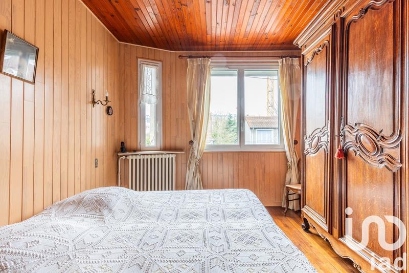 Maison - 93 m² - 5 pièces