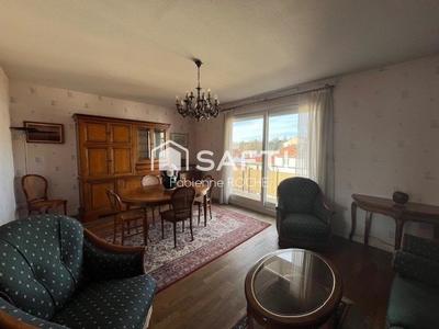 Appartement - 93 m² - 4 pièces