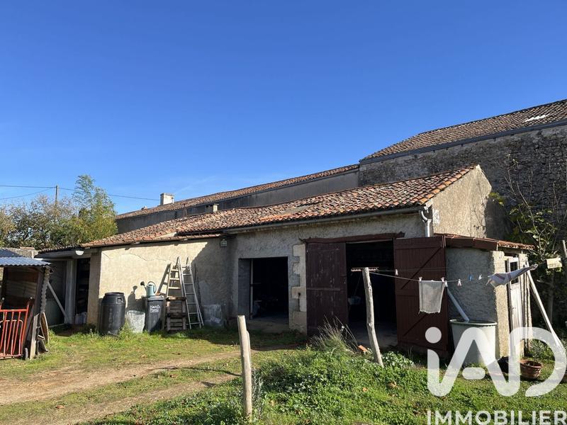 Maison - 203 m² - 7 pièces