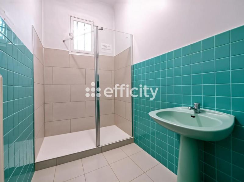 Maison de ville - 122 m² - 6 pièces