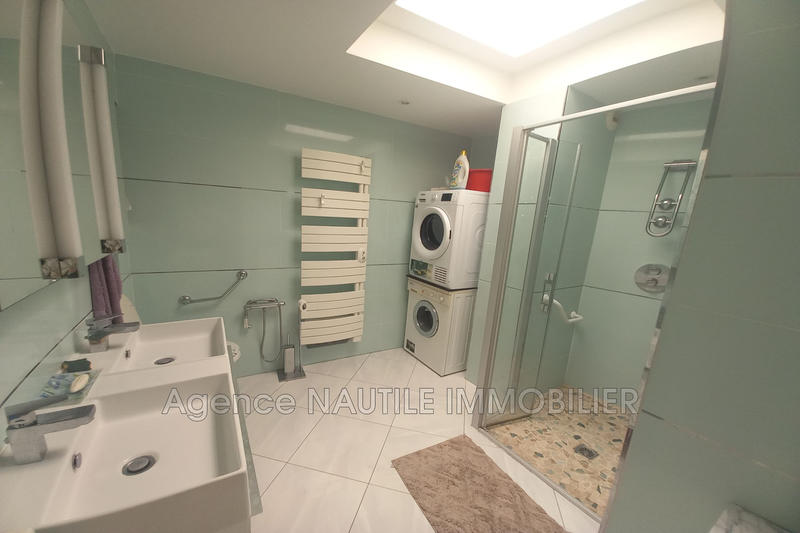 Appartement - 105 m² - 4 pièces