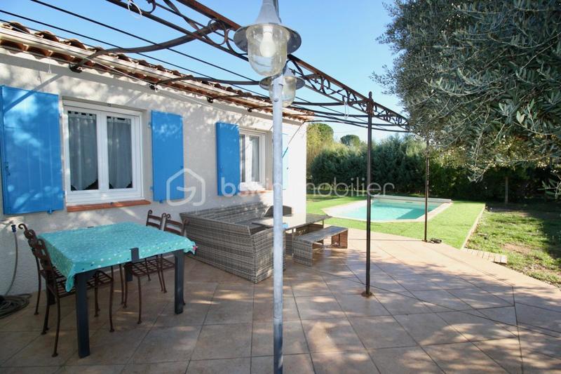 Maison traditionnelle - 116 m² - 6 pièces