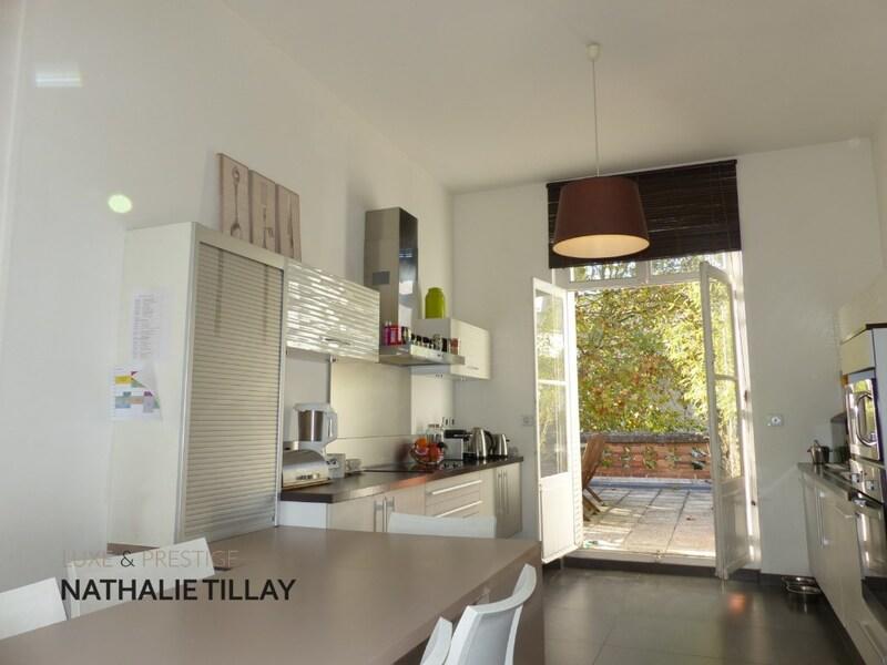 Maison - 290 m² - 10 pièces