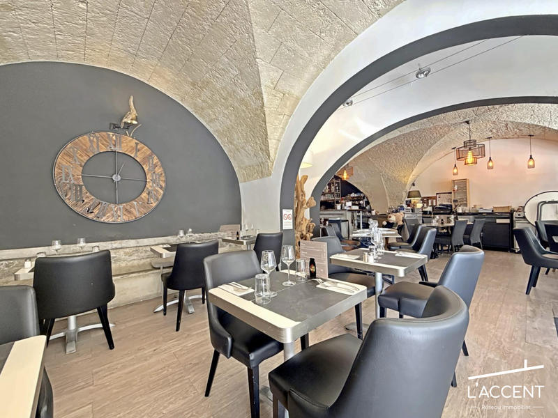 Fonds de commerce - Hôtellerie / Restauration - 163 m²