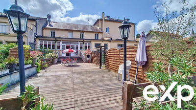 Maison - 586 m² - 24 pièces