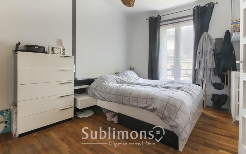 Maison - 211 m² - 6 pièces