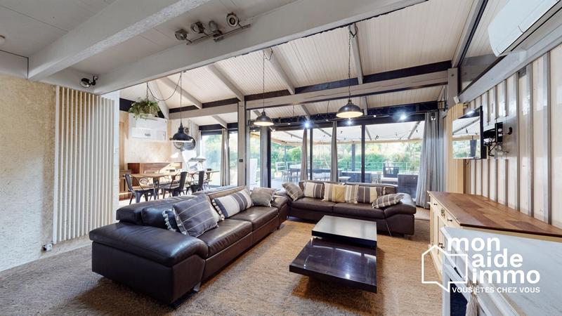 Maison - 136 m² - 5 pièces