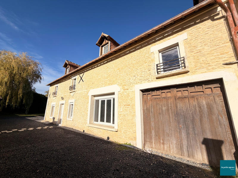 Maison - 166 m² - 7 pièces