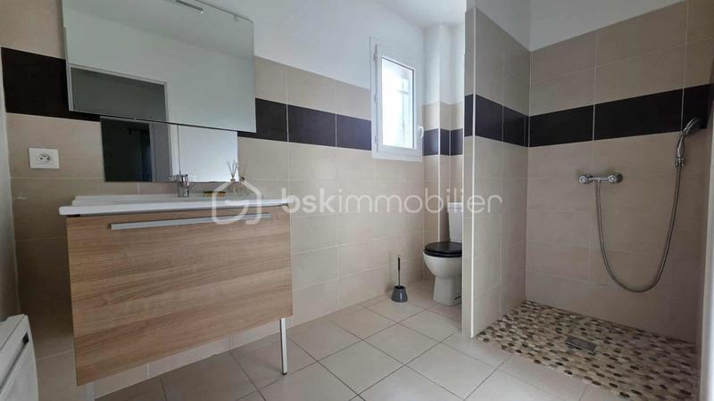 Maison - 83 m² - 4 pièces