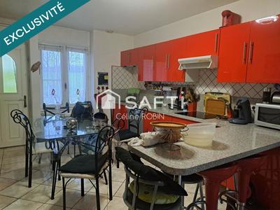 Maison - 90 m² - 4 pièces