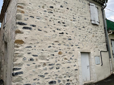 Maison de village - 80 m² - 3 pièces