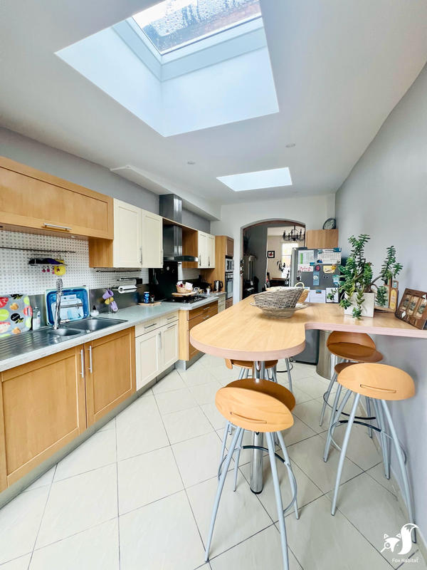 Maison - 165 m² - 6 pièces