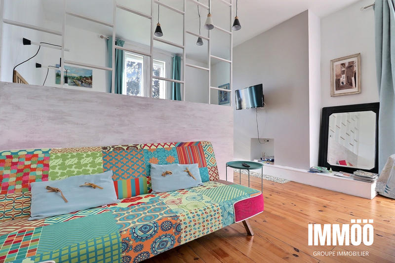 Maison - 352 m² - 8 pièces