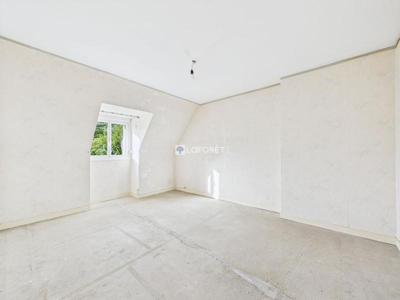 Maison - 141 m² - 7 pièces