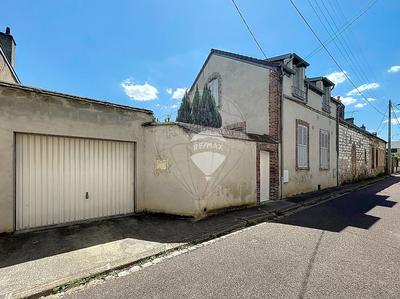 Maison - 91 m² - 3 pièces