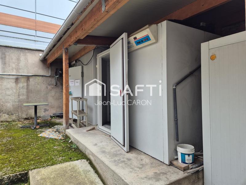 Local commercial - 449 m² - 20 pièces