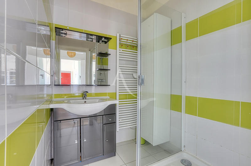 Appartement - 60 m² - 3 pièces