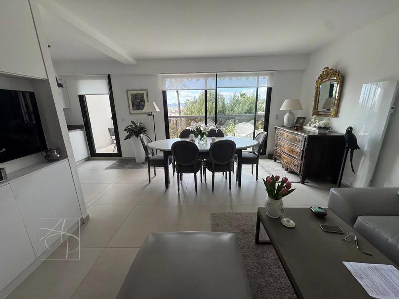 Appartement - 74 m² - 3 pièces