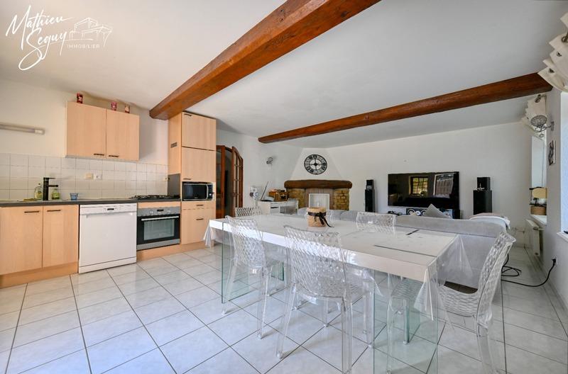 Appartement - 76 m² - 4 pièces