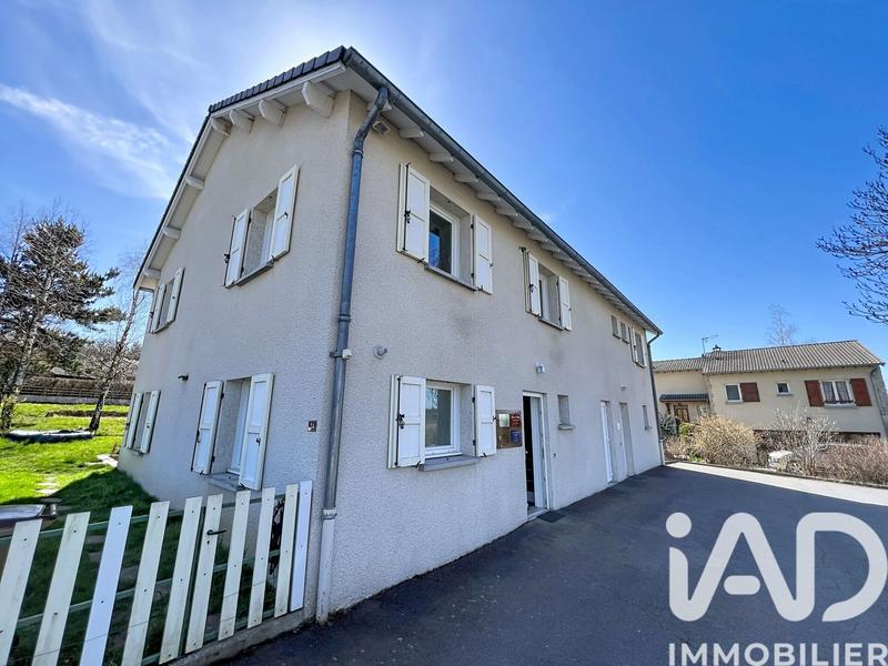 Maison - 229 m² - 13 pièces