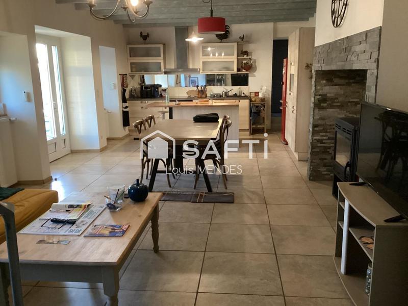 Maison - 90 m² - 3 pièces