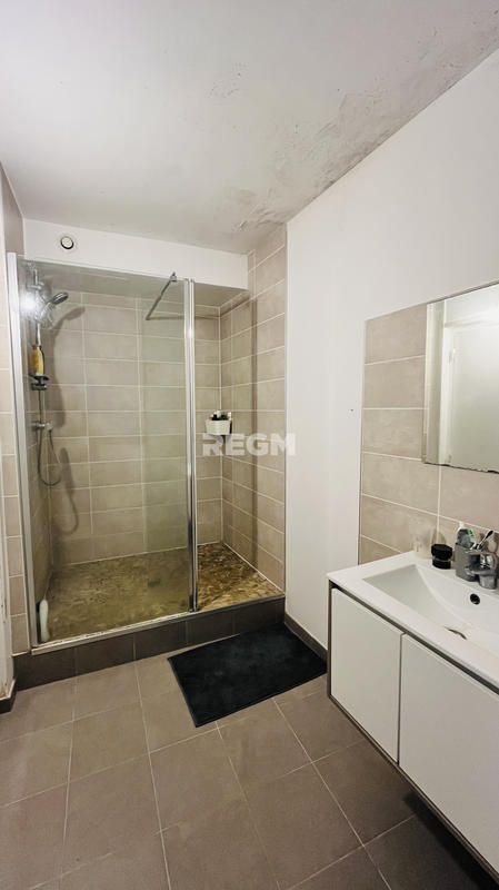 Immeuble - 255 m² - 11 pièces