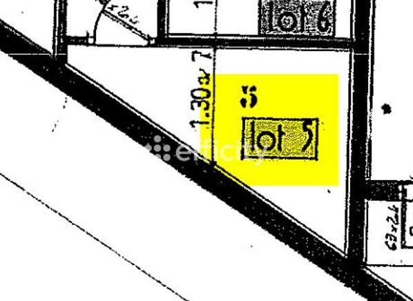 Appartement - 4 m² - 1 pièce