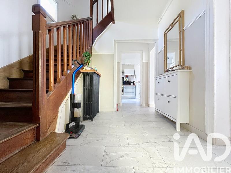 Maison - 140 m² - 7 pièces