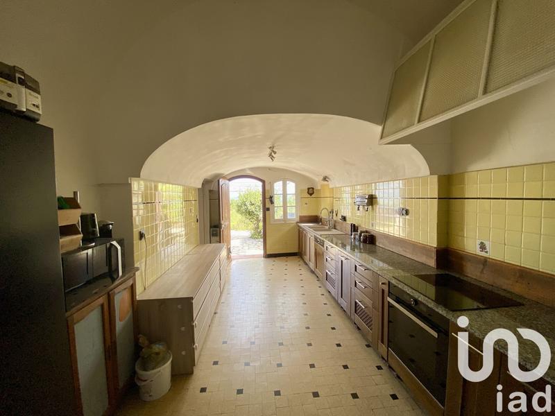 Maison - 332 m² - 7 pièces