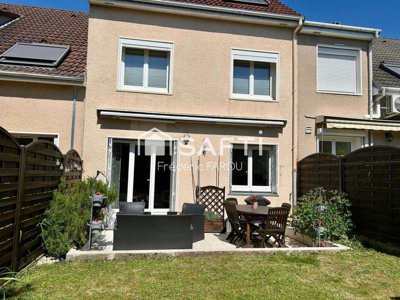 Maison - 115 m² - 6 pièces