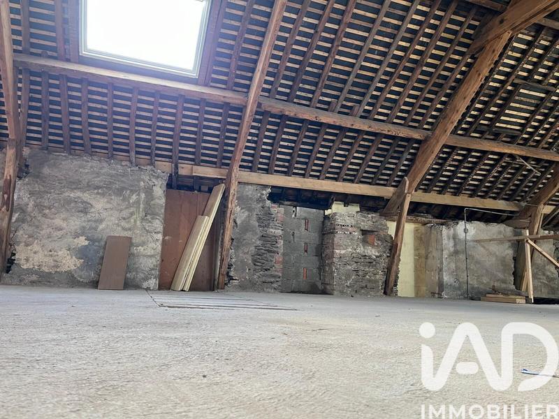 Maison - 200 m² - 4 pièces