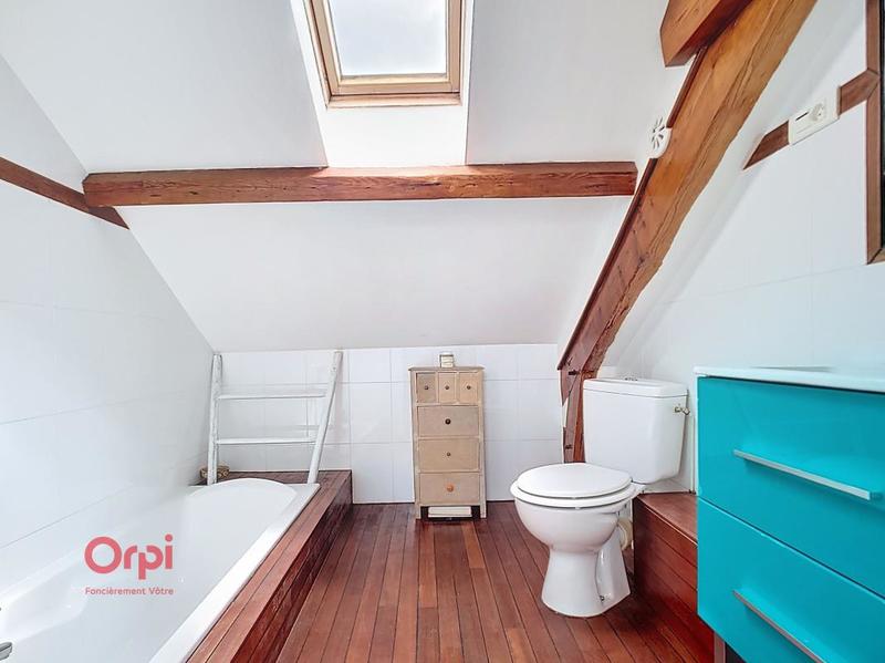 Maison - 93 m² - 4 pièces