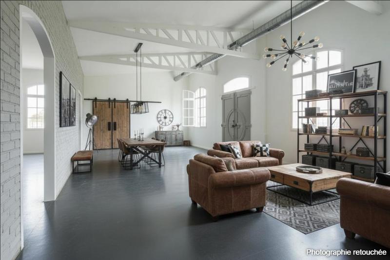 Maison - 900 m² - 1 pièce