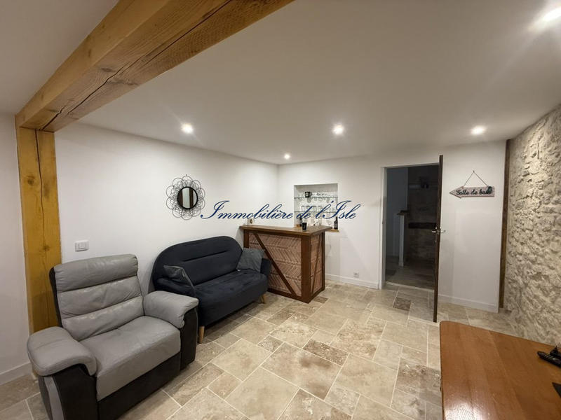 Maison - 112 m² - 7 pièces