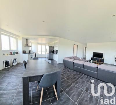 Appartement - 100 m² - 3 pièces