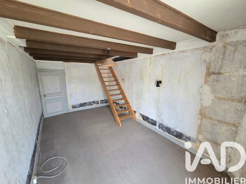 Maison - 152 m² - 8 pièces