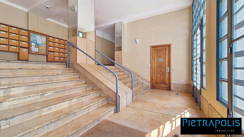 Appartement - 56 m² - 2 pièces