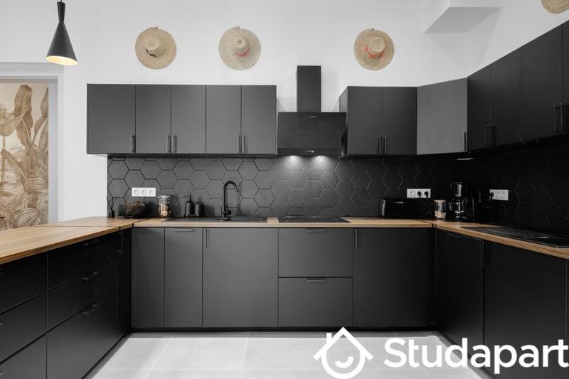 Chambre - 13 m² - 1 pièce