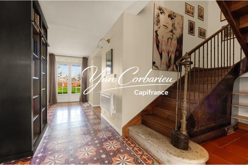 Maison bourgeoise - 225 m² - 7 pièces