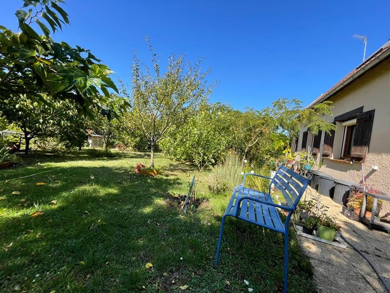 Maison - 180 m² - 9 pièces