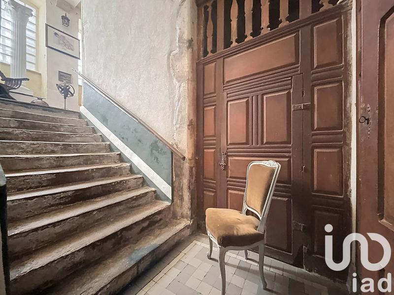 Maison de village - 457 m² - 10 pièces