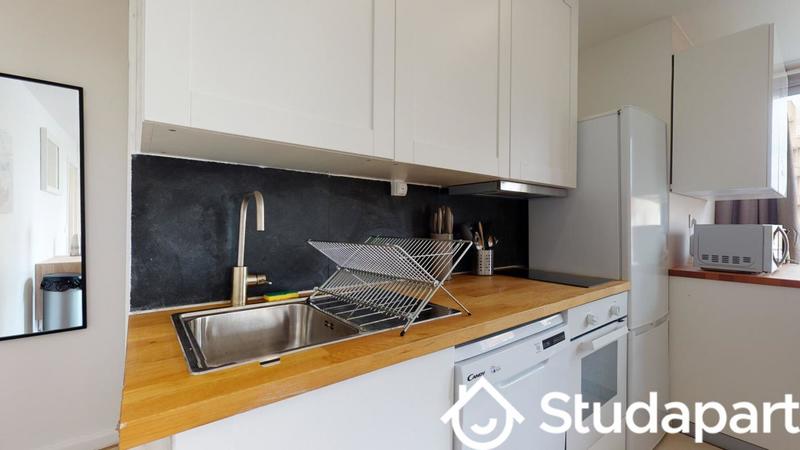 Chambre - 10 m² - 1 pièce