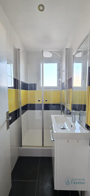 Appartement - 124 m² - 5 pièces