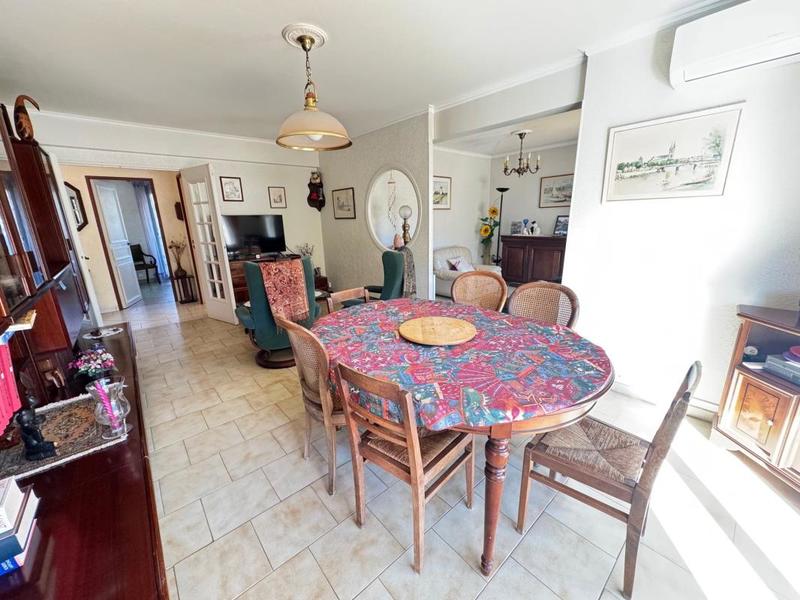 Appartement - 82 m² - 4 pièces