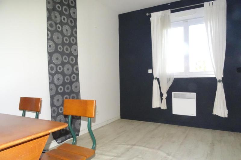 Maison - 92 m² - 5 pièces