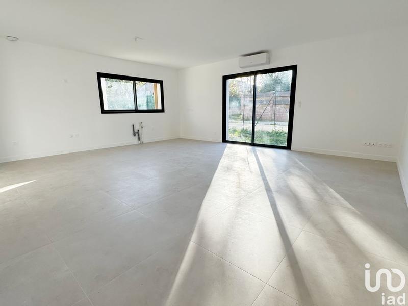 Maison - 99 m² - 4 pièces